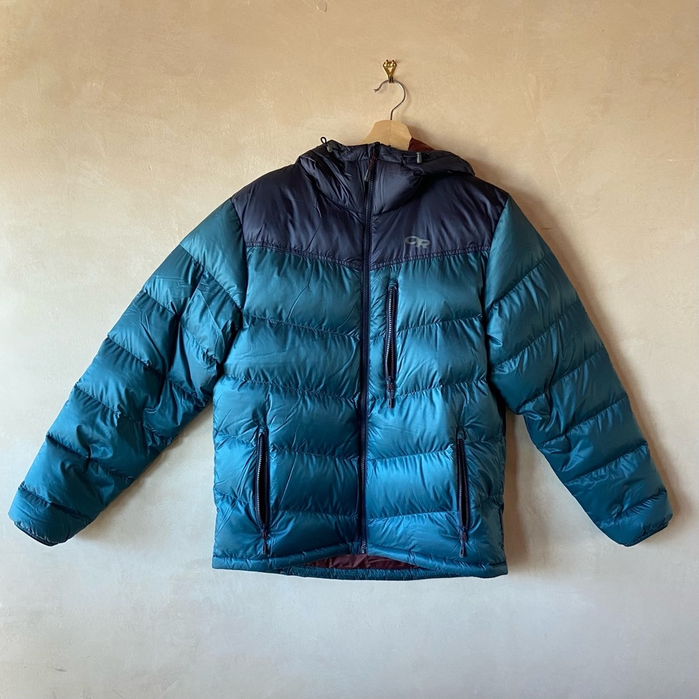 Men’s Outdoor Research “Transcendent” down jacket. Size Large.